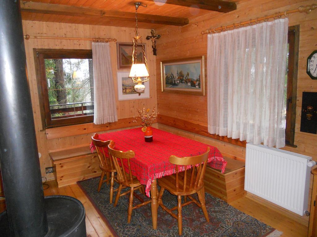 Holiday Home Gobela Kranjska Gora Rom bilde